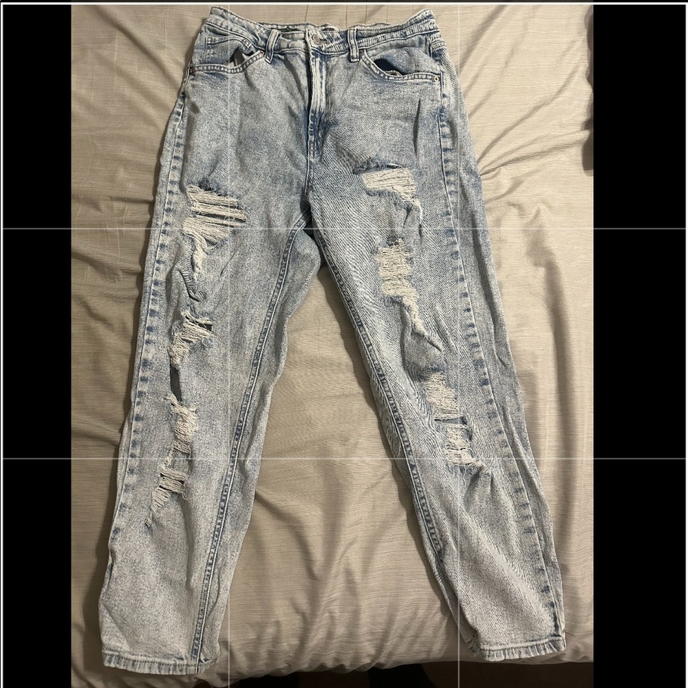 Ripped jeans